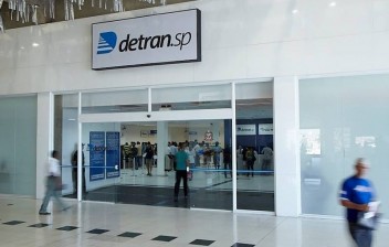 Detran-SP libera transferência digital de veículos anteriores a 2021