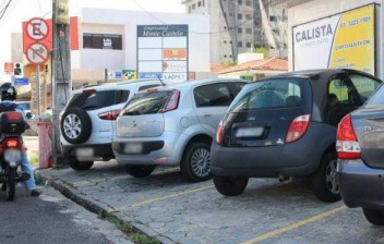 É ilegal criar estacionamento privativo?