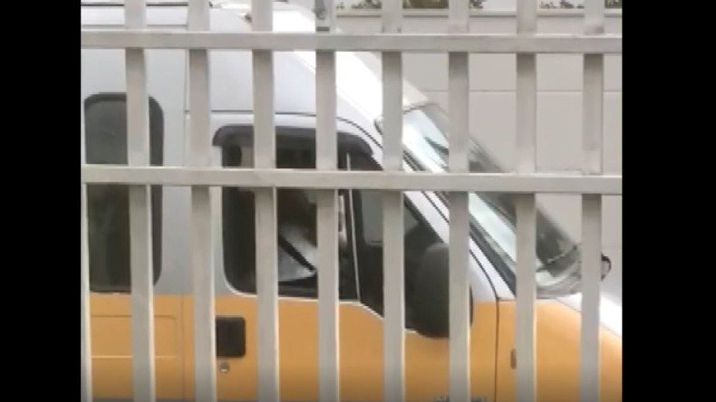 Vídeo: motorista de van agride aluno deficiente em Campinas