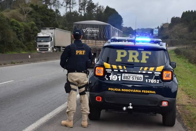 PRF registra 75 mortes e mais de mil feridos nas rodovias federais