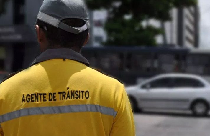 Vídeo:homem que deu ‘voadora’ em agente de trânsito é condenado no interior do Paraná