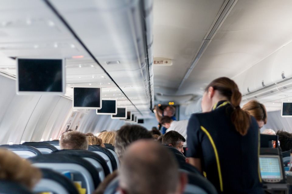 Governo restringe passageiros estrangeiros em voos