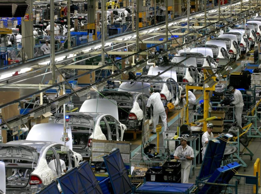 Produção de veículos no Brasil caiu 7% em novembro, diz Anfavea