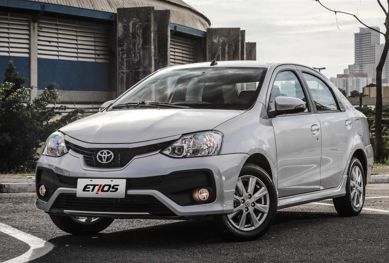 Toyota Etios Sedã ganha preparação para GNV por R$ 5.360