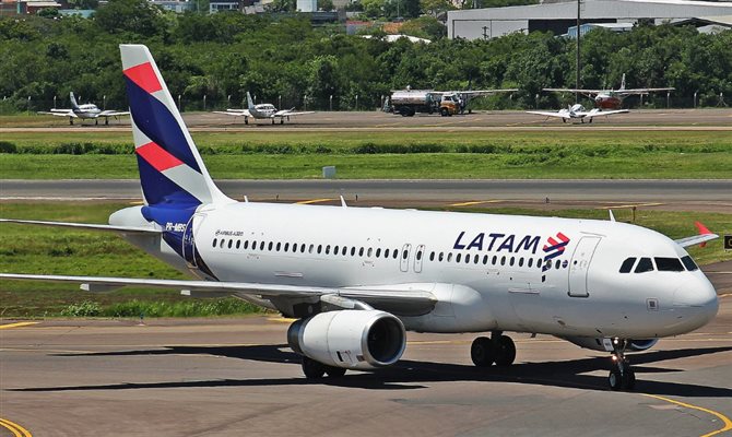 Latam anuncia ampliação de voos diretos na rota Brasília-João Pessoa