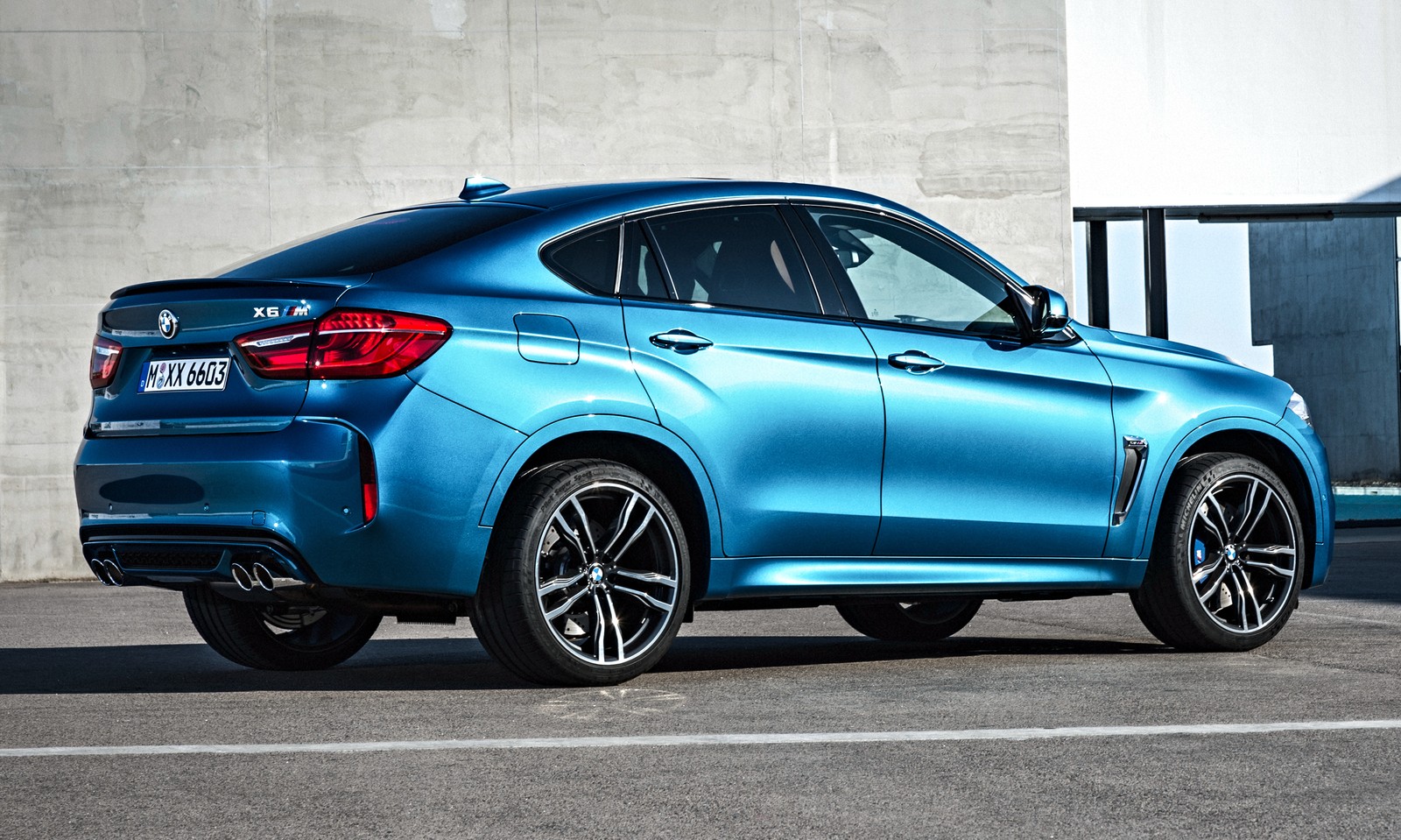 BMW convoca recall do X6 por quebra em sistema Isofix