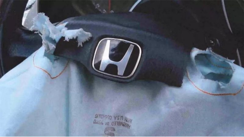Honda anuncia morte de motorista brasileiro que ignorou recall de airbag