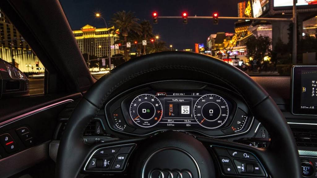 Audi cria sistema que ajuda condutor a não pegar mais o sinal fechado