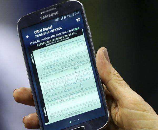 Como atualizar o CRLV digital no celular?