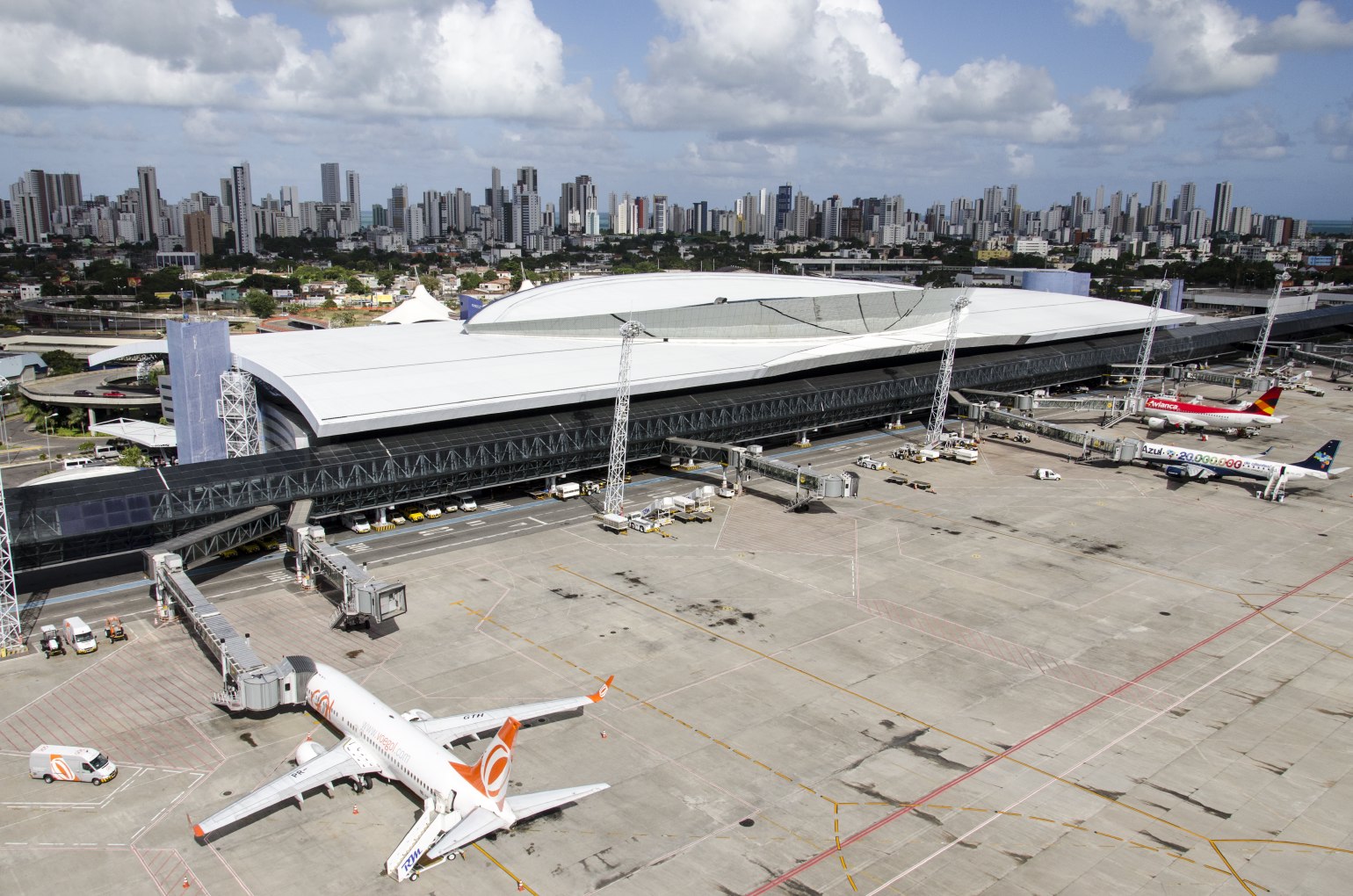 Aeroporto do Recife é administrado por empresa espanhola