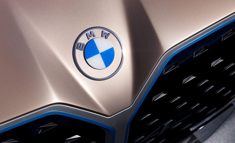 BMW trabalha em novo veículo híbrido