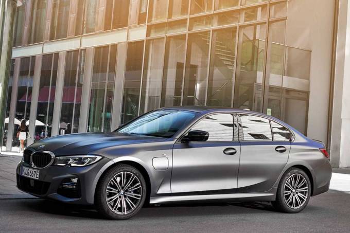 BMW passa a vender carros pelo Instagram