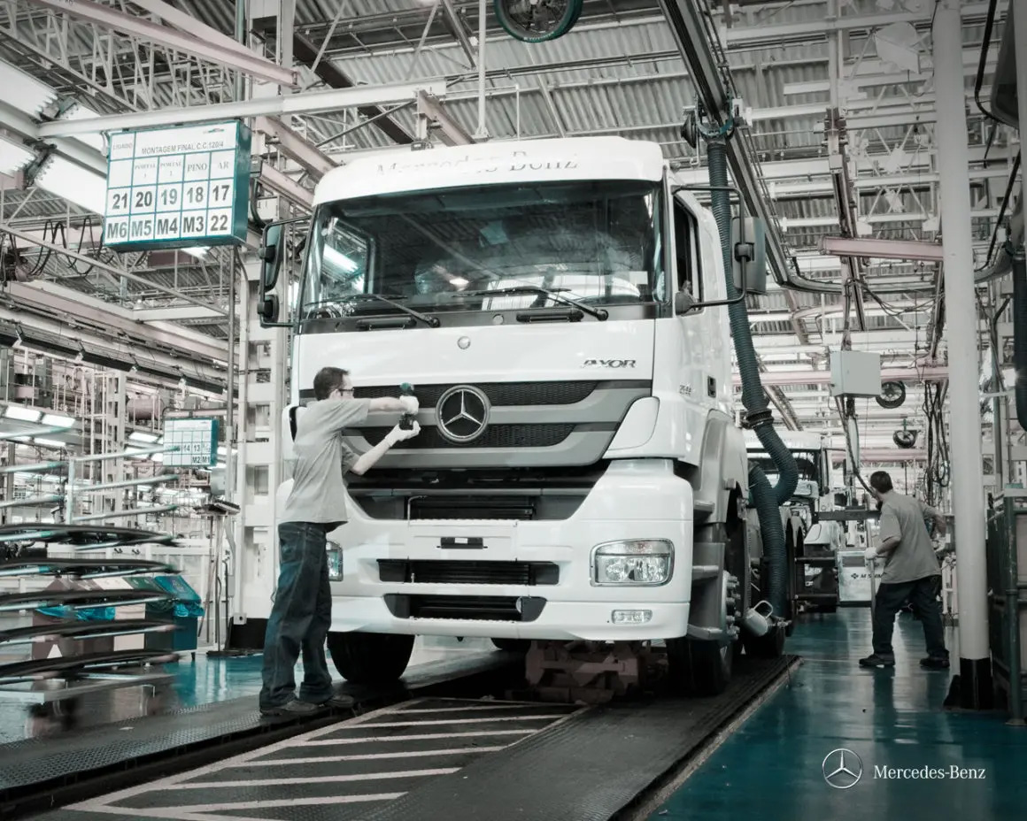 Depois de Volvo e Scania, Mercedes-Benz para a produção no País