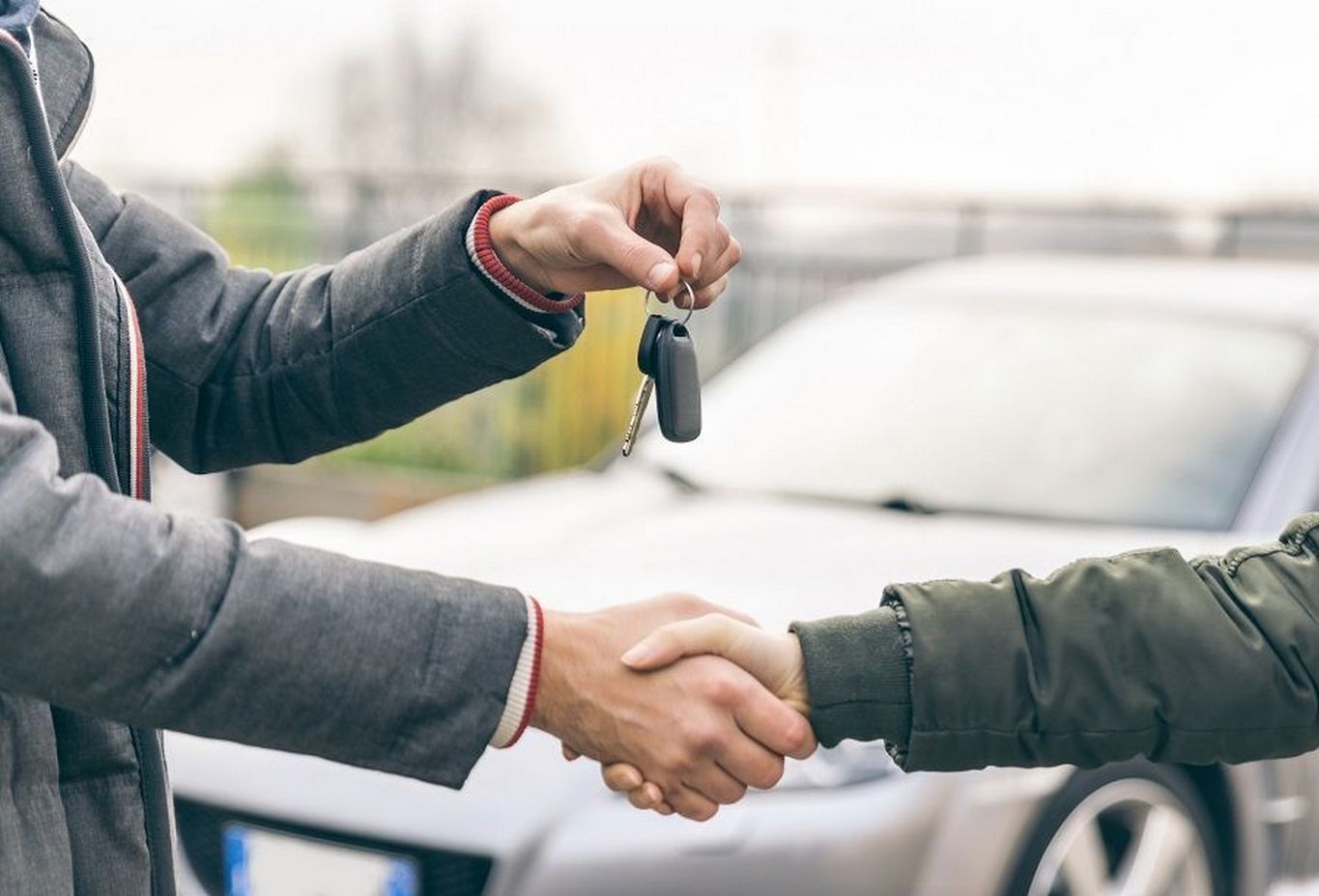 Nova lei traz mudanças nas regras para compra e venda de veículos; entenda