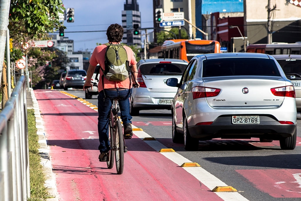 Mudanças no CTB endurecem regras e podem melhorar a vida do ciclista