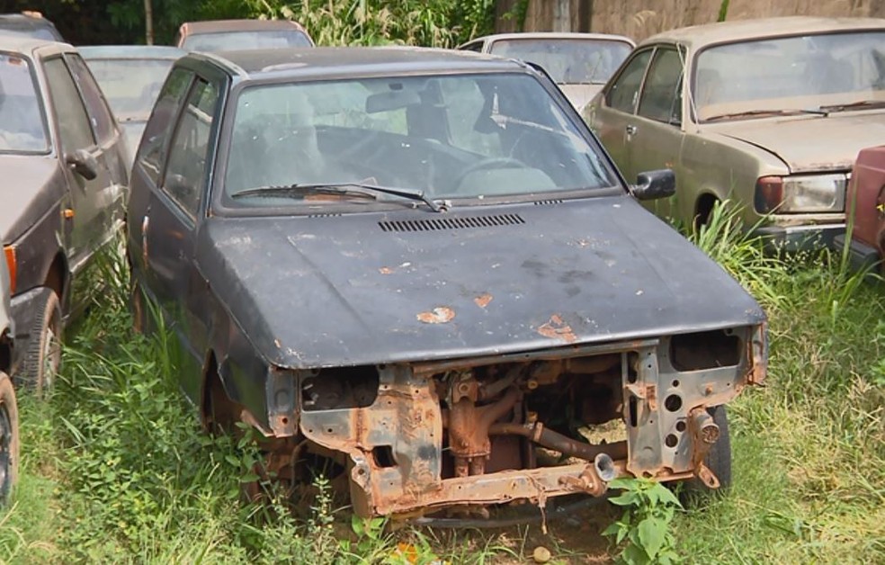 Contran revoga baixa automática de carros irregulares