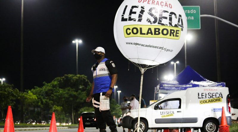 Lei Seca completa 13 anos, e multas nas rodovias federais caem 64%