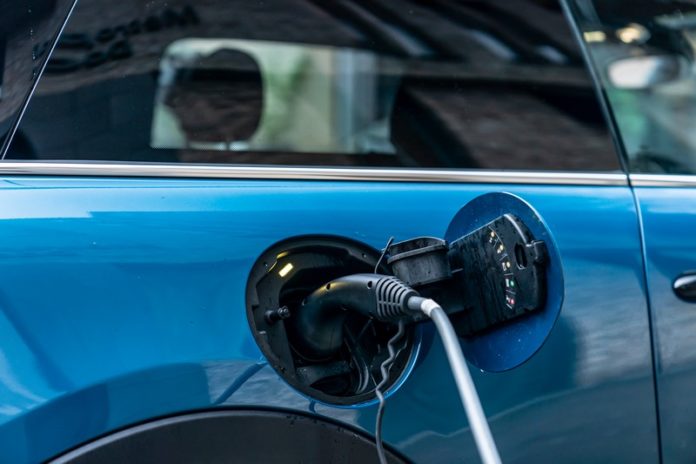 IPVA de carros elétricos e híbridos em SP pode virar crédito no IPTU