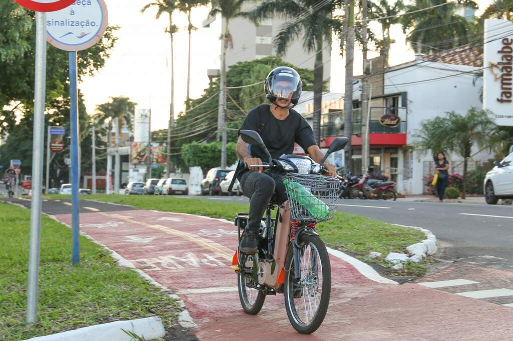 Quais são as regras para o uso de bicicletas motorizadas no Brasil?
