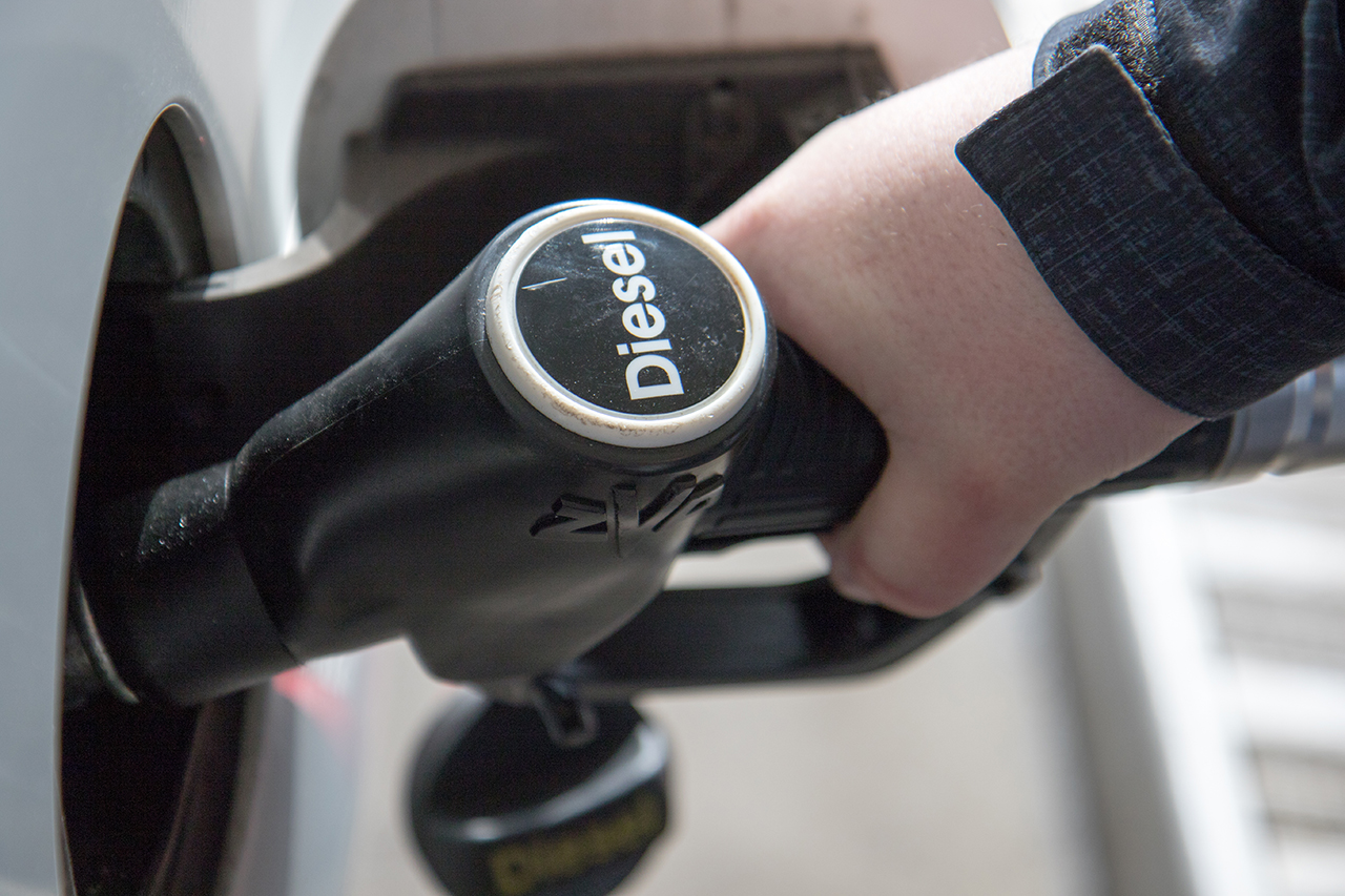 Novo aumento dos combustíveis: Associação fala sobre preço do diesel