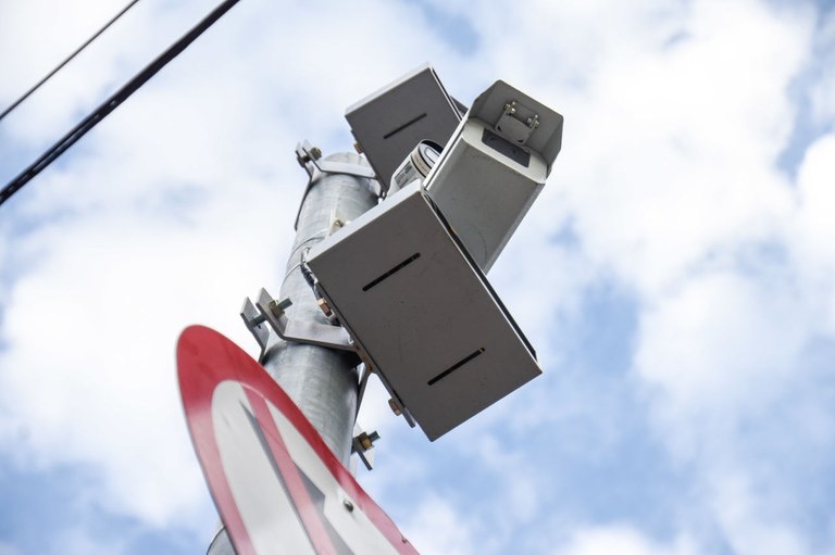 AGU demonstra validade do uso de câmeras para fiscalizar trânsito