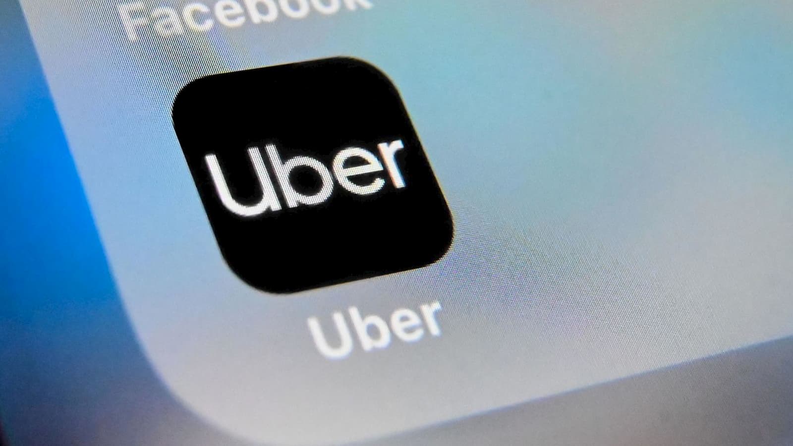 App do Uber vai apitar se passageiro não usar o cinto de segurança