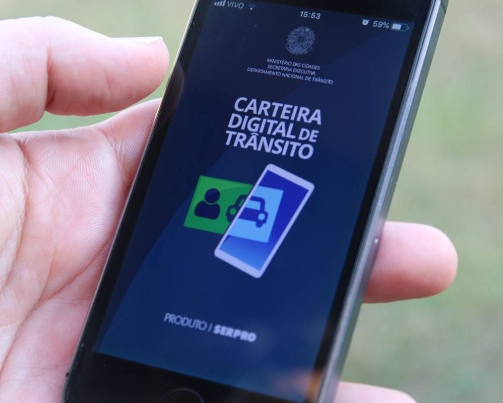 Saiba como transferir veículos no Rio pela Carteira Digital de Trânsito