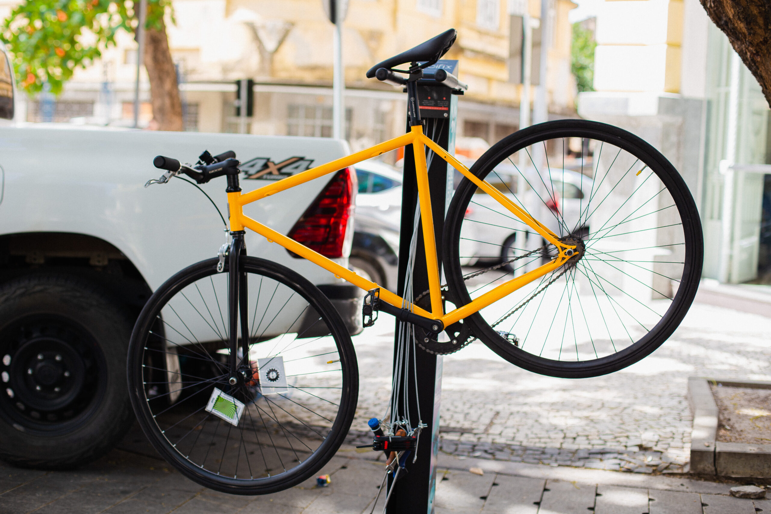 Recife inaugura estações de reparo de bicicletas e assistência ao ciclista