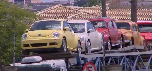 Operação da polícia apreende carros esportivos de influencer em Sorocaba