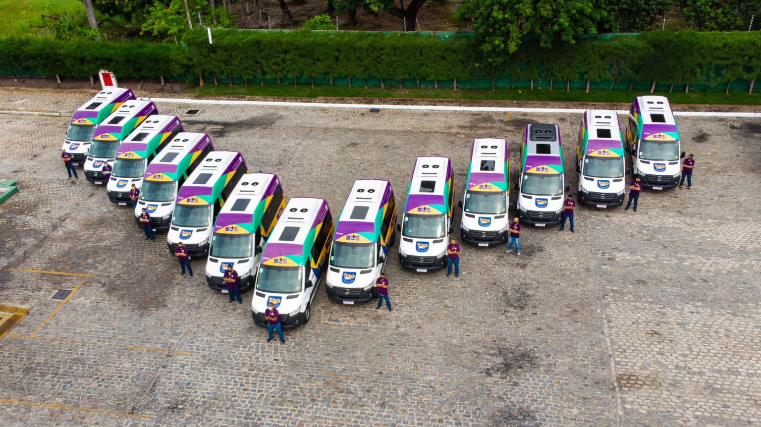 Transporte por app em Fortaleza recebe vans Sprinter