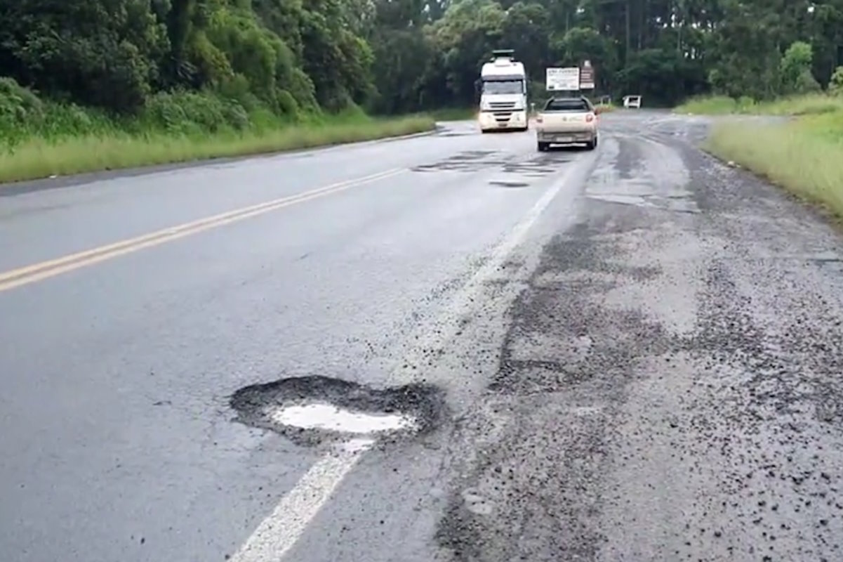 Buracos nas ruas: um perigo ignorado que coloca vidas em risco