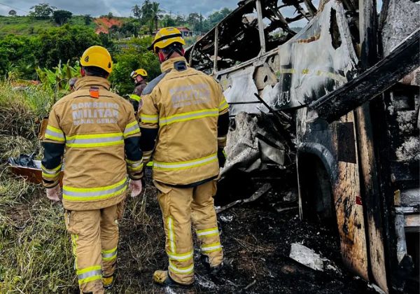 Relatório aponta excesso de peso e velocidade no acidente com 39 mortos em MG